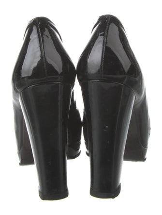 Stuart Weitzman Patent Leather Bow Accents Pumps