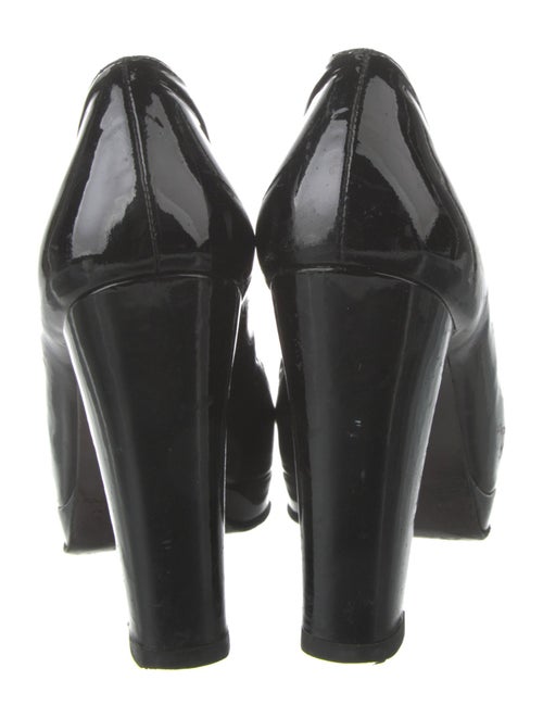 Stuart Weitzman Patent Leather Bow Accents Pumps