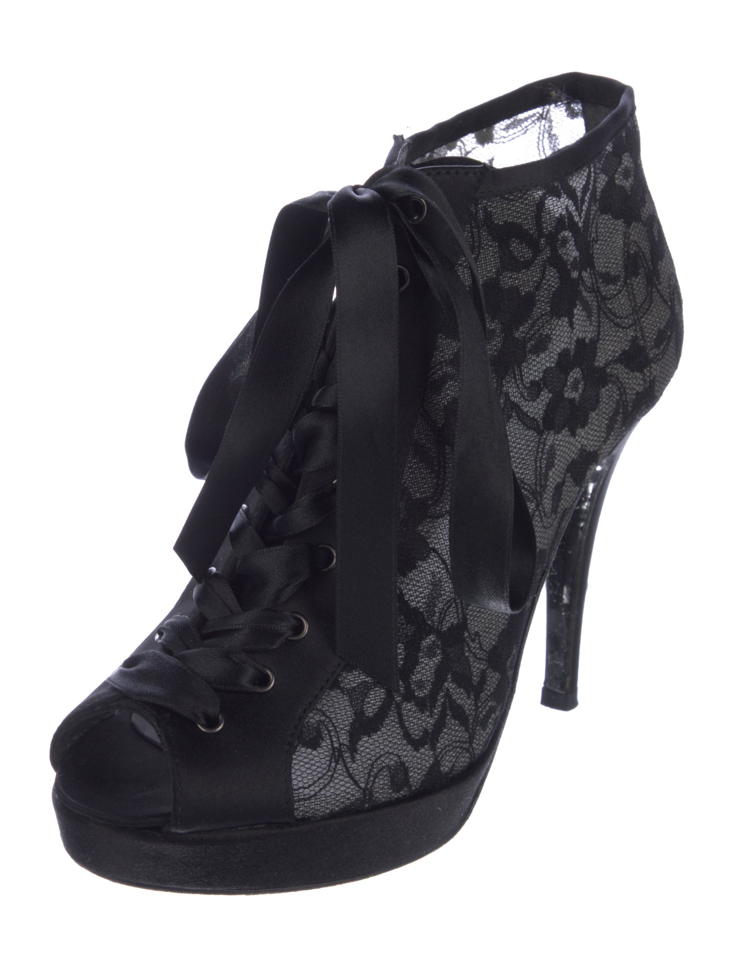 Stuart Weitzman Lace Lace Pattern Pumps