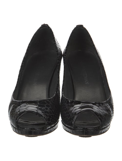 Stuart Weitzman Embossed Leather Pumps