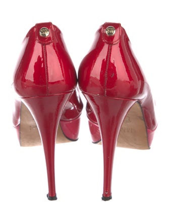 Stuart Weitzman Patent Leather Pumps