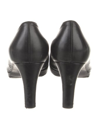 Stuart Weitzman Leather Pumps