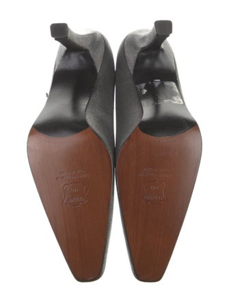 Stuart Weitzman Pumps