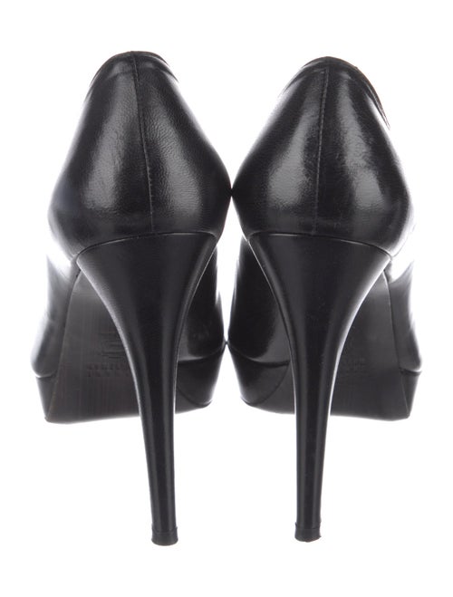 Stuart Weitzman Leather Pumps