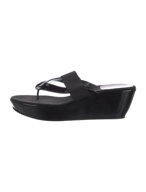 Stuart Weitzman Patent Leather Flip Flops