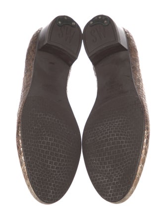 Stuart Weitzman Leather Pumps