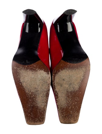 Stuart Weitzman Patent Leather Pumps