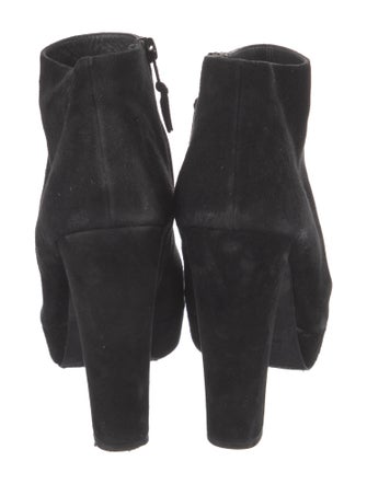 Stuart Weitzman Suede Boots