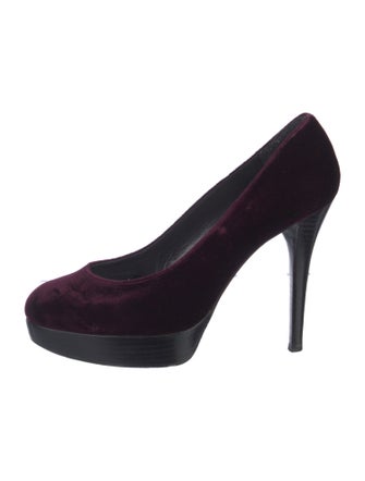 Stuart Weitzman Velvet Pumps