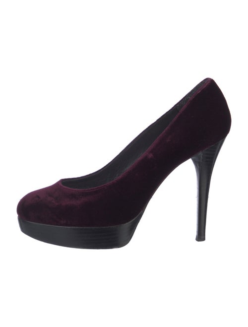 Stuart Weitzman Velvet Pumps