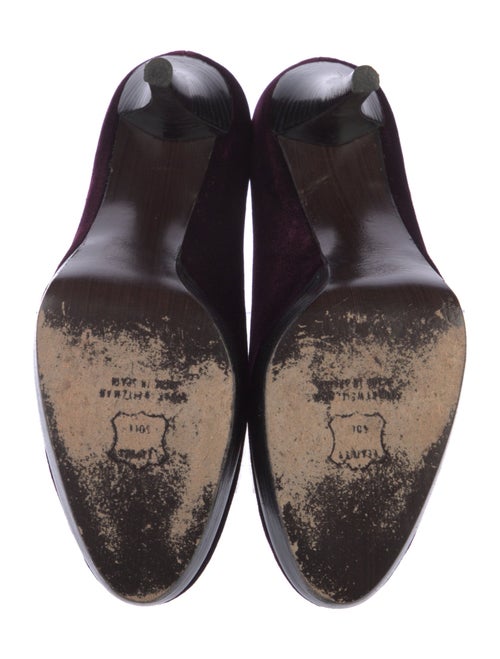 Stuart Weitzman Velvet Pumps