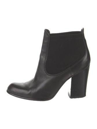 Stuart Weitzman Leather Chelsea Boots