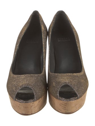 Stuart Weitzman Pumps