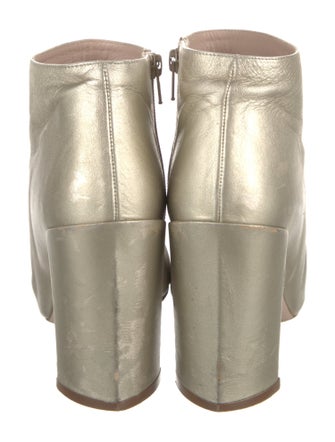 Stuart Weitzman Leather Boots