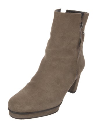 Stuart Weitzman Suede Boots