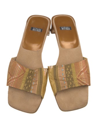 Stuart Weitzman Slides