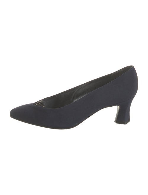 Stuart Weitzman Pumps