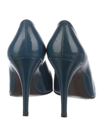 Stuart Weitzman Leather Pumps