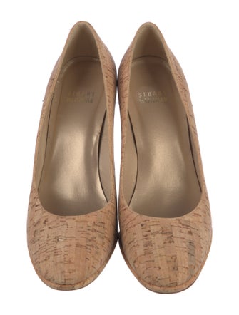 Stuart Weitzman Pumps