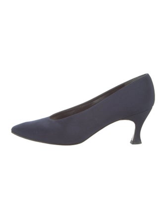 Stuart Weitzman Pumps