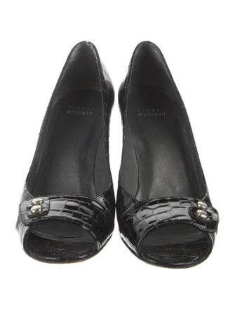 Stuart Weitzman Patent Leather Pumps