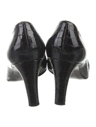 Stuart Weitzman Patent Leather Pumps