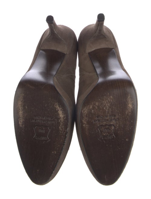 Stuart Weitzman Suede Leather Trim Embellishment Pumps