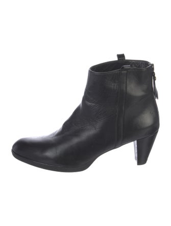 Stuart Weitzman Leather Boots