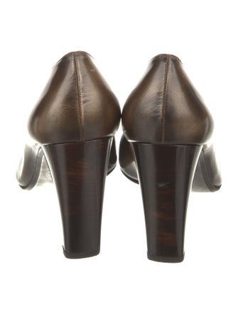 Stuart Weitzman Leather Pumps