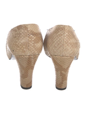 Stuart Weitzman Snakeskin Animal Print Pumps