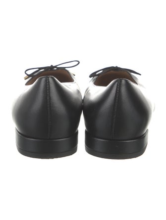 Stuart Weitzman Leather Bow Accents Ballet Flats