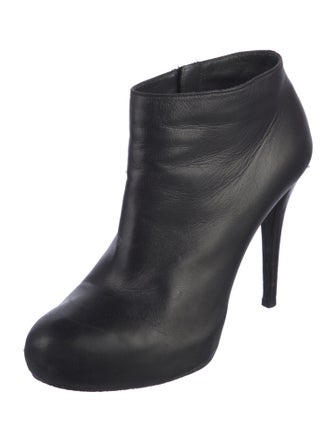 Stuart Weitzman Leather Boots