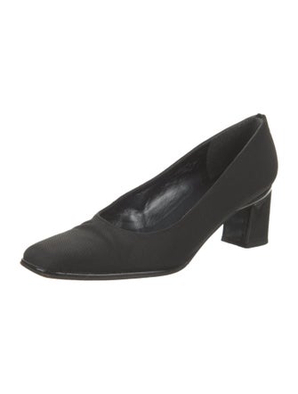 Stuart Weitzman Pumps