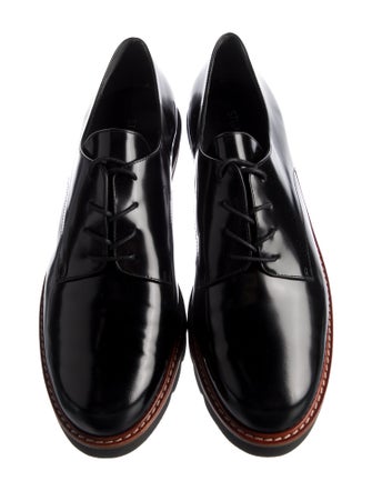 Stuart Weitzman Leather Oxfords