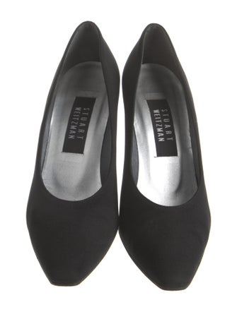 Stuart Weitzman Pumps