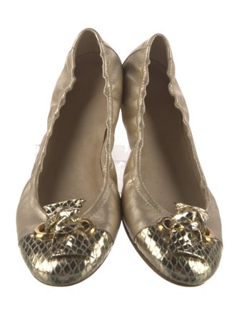 Stuart Weitzman Leather Bow Accents Ballet Flats