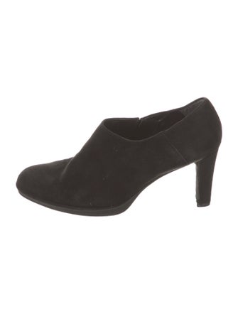 Stuart Weitzman Suede Pumps