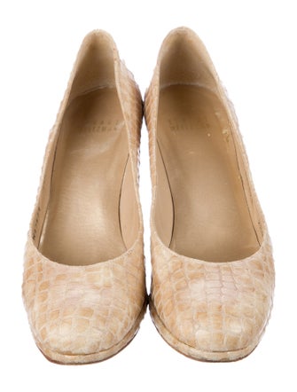 Stuart Weitzman Leather Pumps