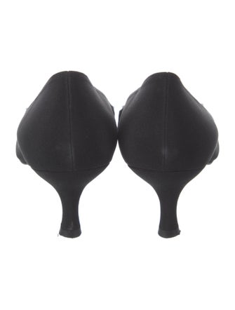 Stuart Weitzman Pumps