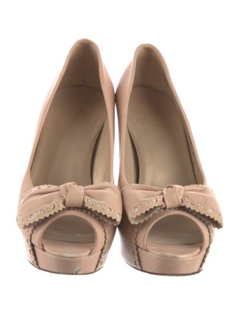 Stuart Weitzman Leather Pumps