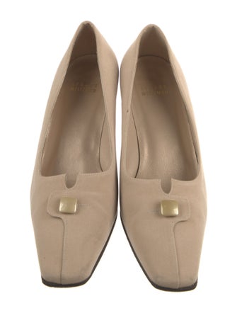 Stuart Weitzman Pumps