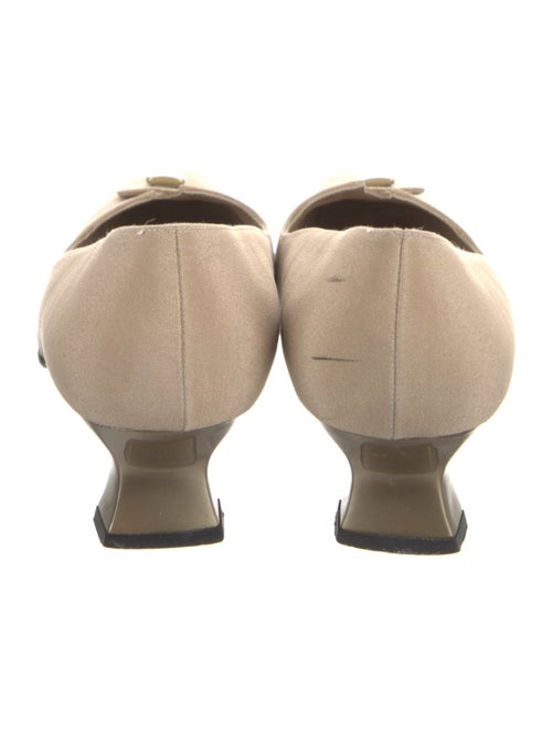 Stuart Weitzman Pumps