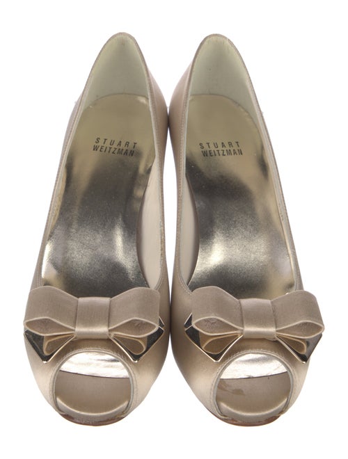 Stuart Weitzman Satin Bow Accents Pumps