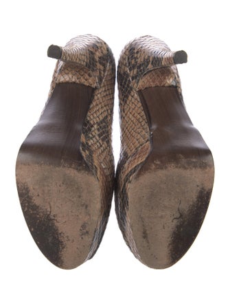 Stuart Weitzman Leather Animal Print Pumps