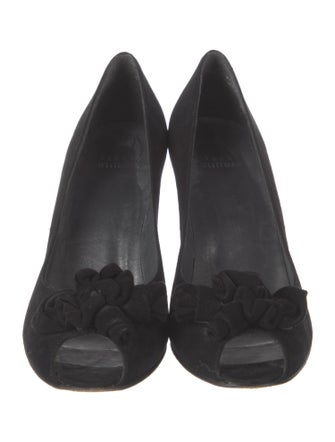 Stuart Weitzman Suede Bow Accents Pumps