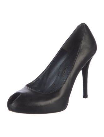 Stuart Weitzman Leather Pumps