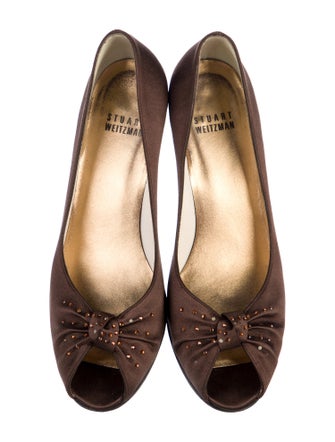 Stuart Weitzman Satin Crystal Embellishments Pumps