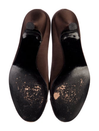 Stuart Weitzman Satin Crystal Embellishments Pumps