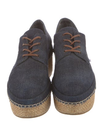 Stuart Weitzman Oxfords