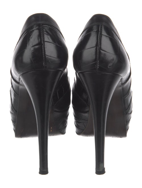 Stuart Weitzman Leather Pumps